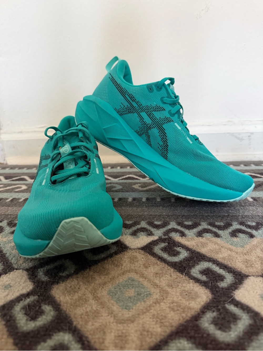 Men’s ASICS Novalblast 5